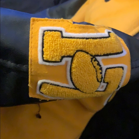 Varsity jacket - Picture 3 of 4